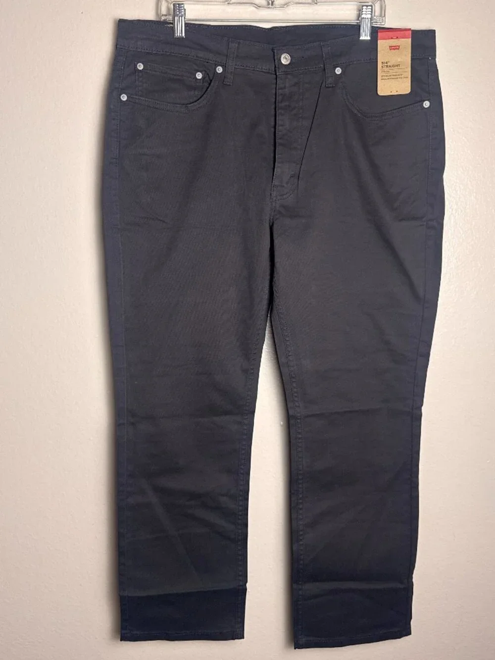 Levi’s 514 Straight Leg Pants Gray